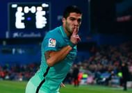 MADRID, SPAIN - FEBRUARY 01:  Luis Suarez of FC Barcelona celebrates scoring their opening goal during the Copa del Rey semi-final first leg match between Club Atletico de Madrid and FC Barcelona at Estadio Vicente Calderon on February 1, 2017 in Madrid, Spain.  (Photo by Gonzalo Arroyo Moreno/Getty Images)